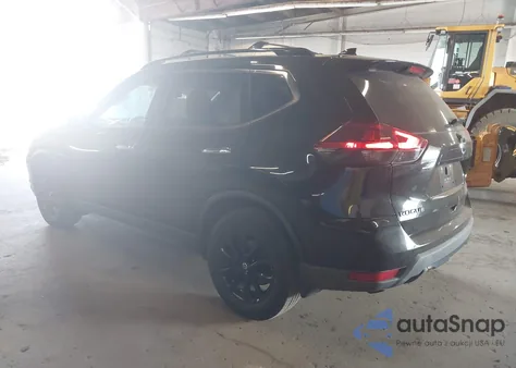 2018 Nissan Rogue Sv z USA, uszkodzony, nr VIN 5N1AT2MT7JC750891